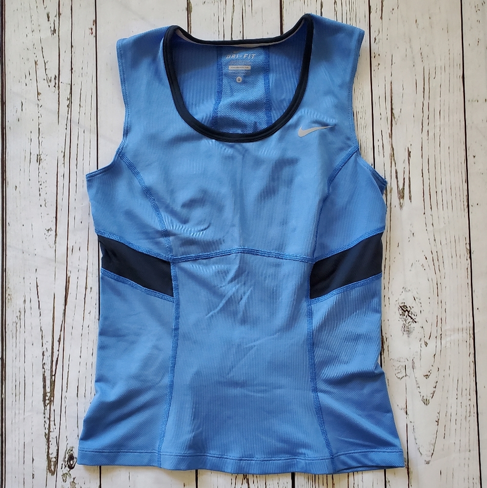 Nike Dri-fit tank NEVER WORN!